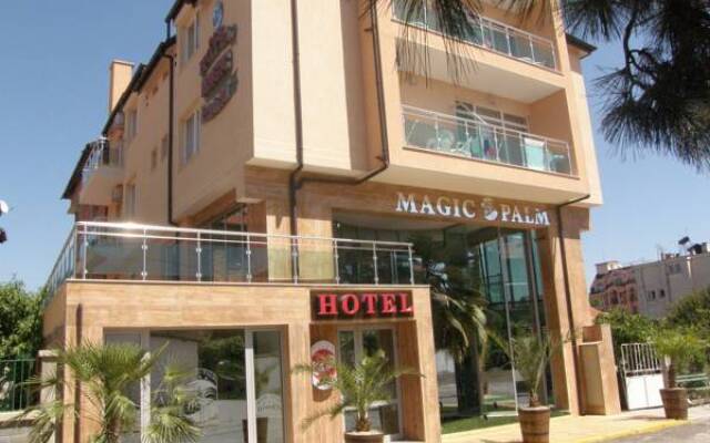 Magic Palm Hotel Равда вид на фасад