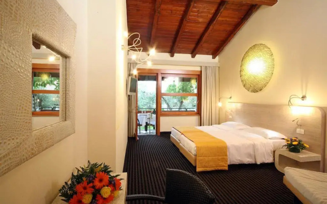 Hotel Sailing Center