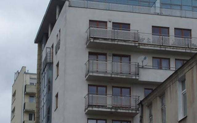 Отель Ajaks Mokotów вид на фасад