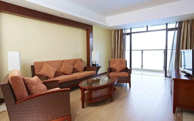 Dongshan Pearl Island Hotel
