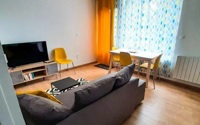 Appartement douillet boulevard Villebois-Mareuil