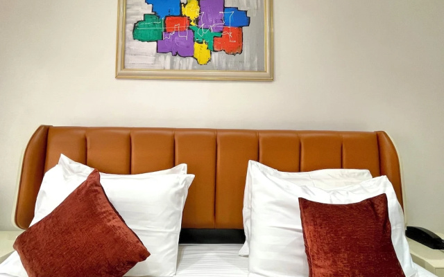 Glovis Luxury Apartments