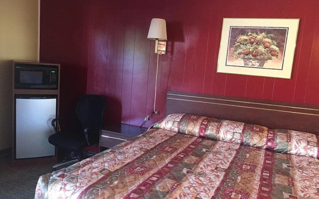 TownHouse Motel