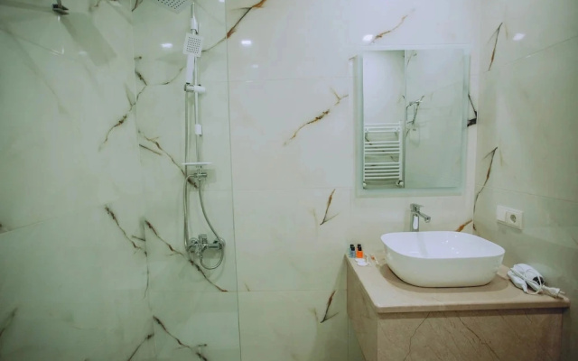 Deluxe room with water view · Royal Medis Hotel — photo 1