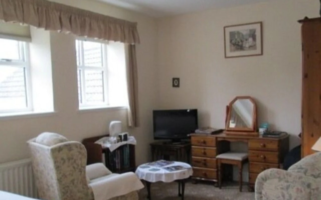Oak Cottage