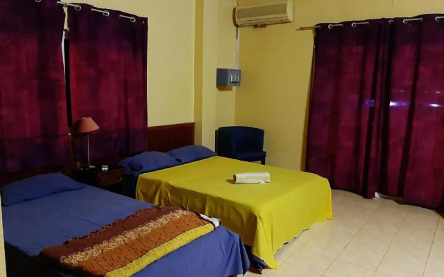 Latanier Beach Hotel