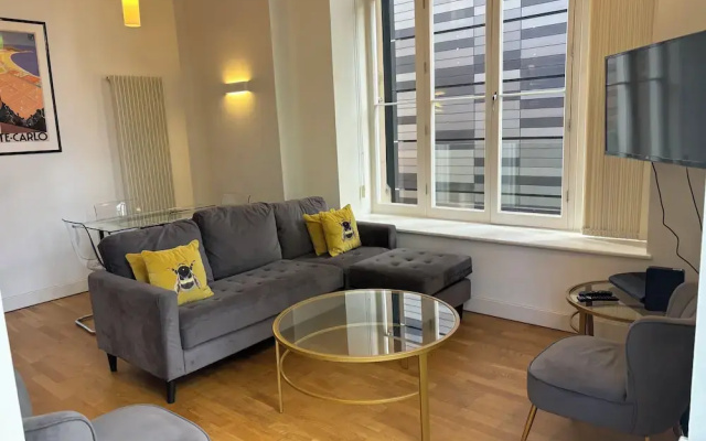 Extremely Central Quartermile Apartment Near Castle and University