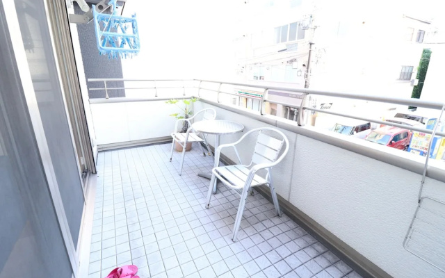 Ideal Namba House