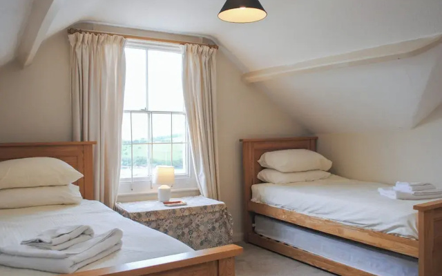 7 Glenthorne House