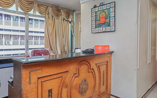 OYO 23711 Hotel Tushar