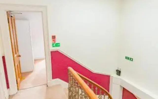 Granite City Guest House