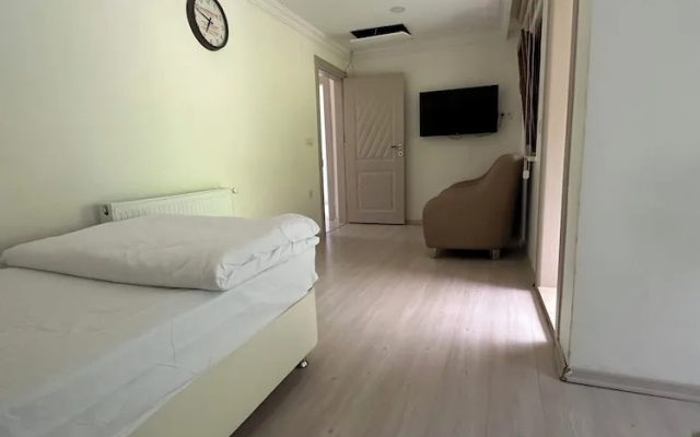 Uçan Pansiyon
