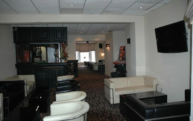 Parisienne Hotel