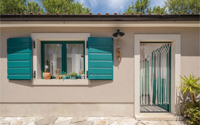 Nice Home in Medulin With Wifi and 2 Bedrooms
