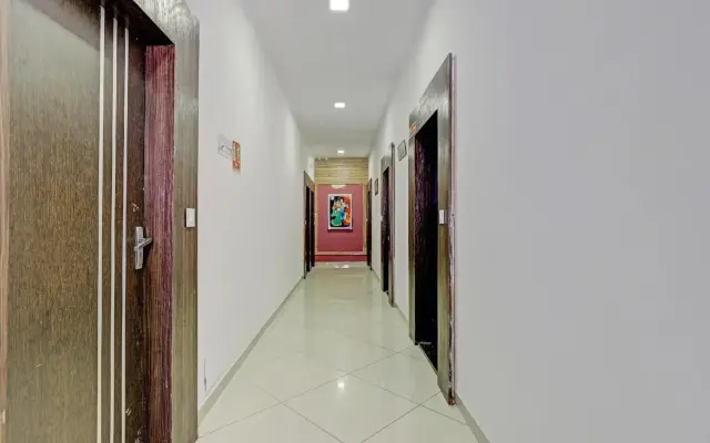 Crystal Residency By OYO Rooms