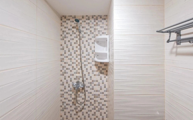 Basic Style Studio At Cisauk Point Apartment