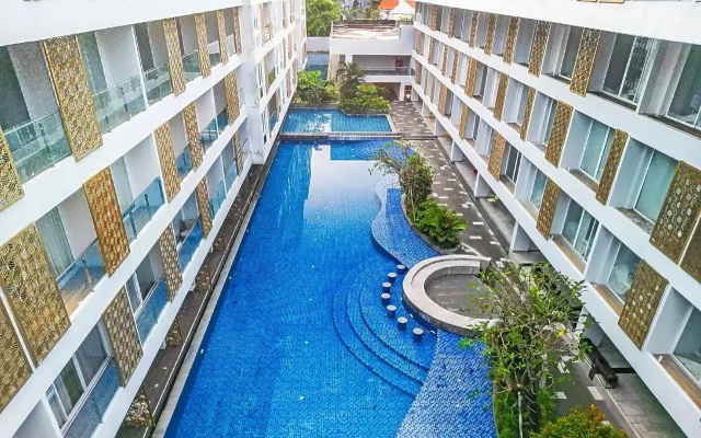 Sunday Hotel Arshika Sunset Road