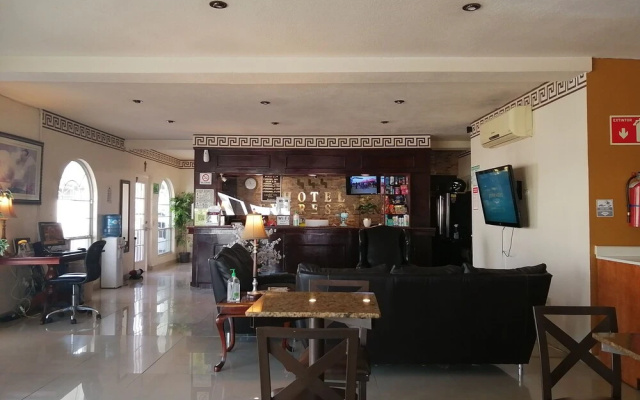 Hotel Express Inn