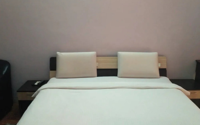ZRI 24 hospitality service apartment