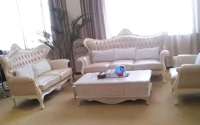 Longxiang Hotel