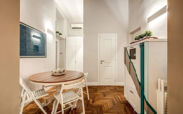 Travel & Stay - Scala