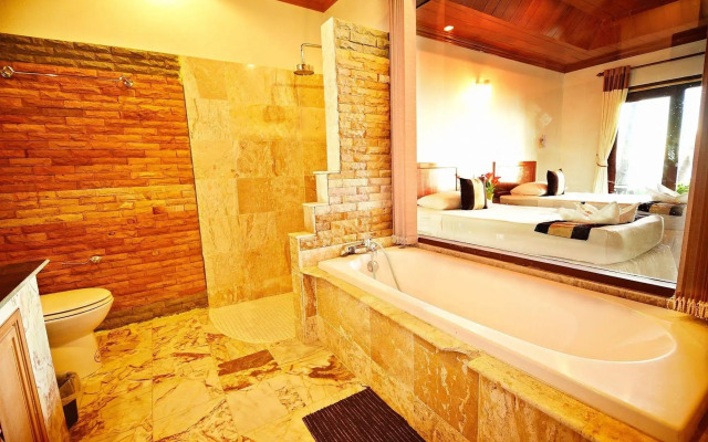 Haad Khuad Resort