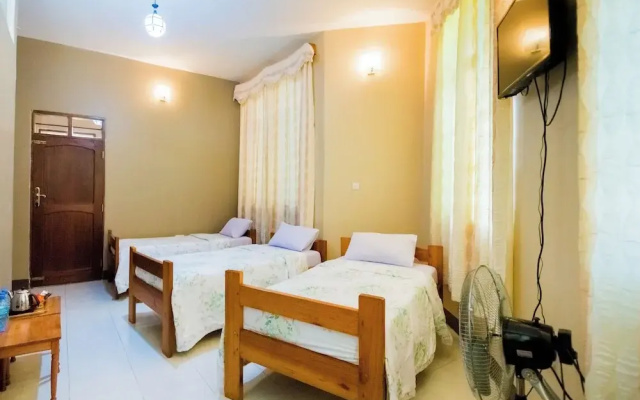 Mama Thea Homes - Hostel