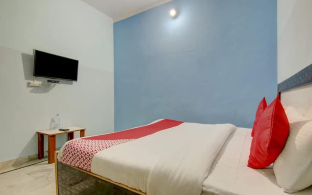 Hotel Moonlight meerut