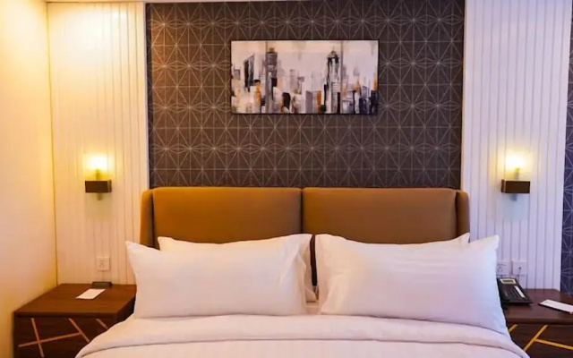 Fiora Hotel