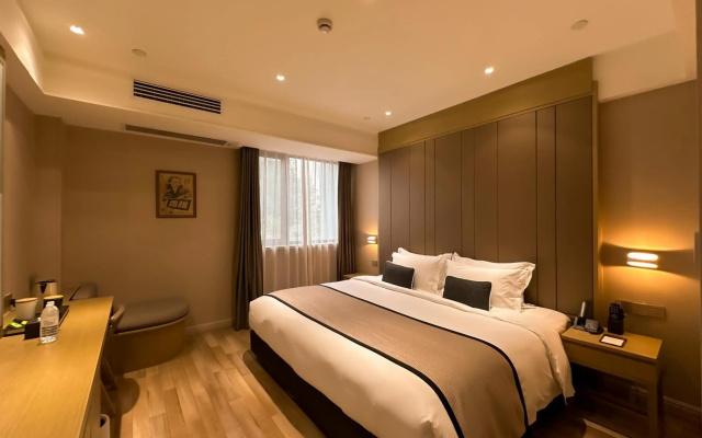 SHANGHAI-DECO Hotel