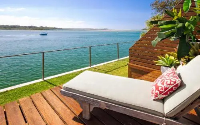 Mariner Point U2