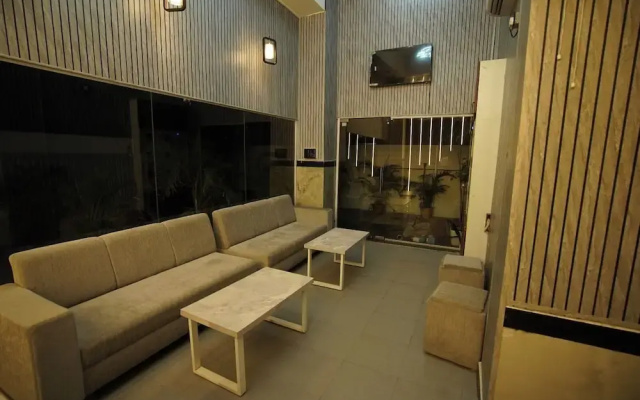 SwagStay Hotel Riviera Nagpur