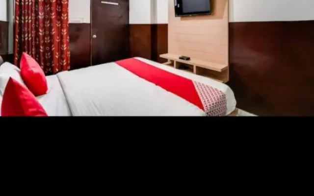 OYO 82804 Hotel Shiva