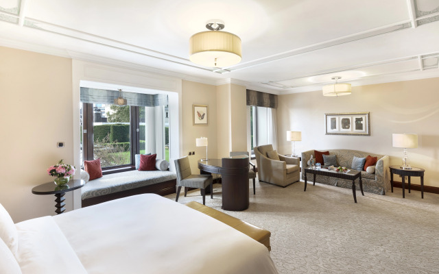 Four Seasons Hotel Istanbul at the Bosphorus