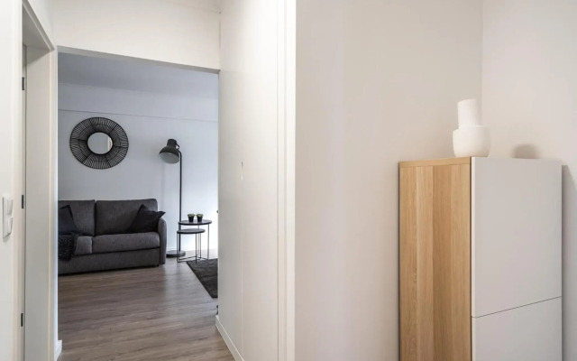 Akicity Penha Ebony