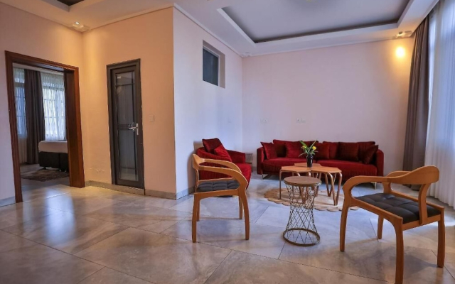 Homefree Hotel by signature