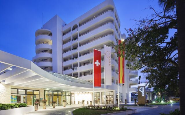 Отель Hapimag Resort Marbella вид на фасад