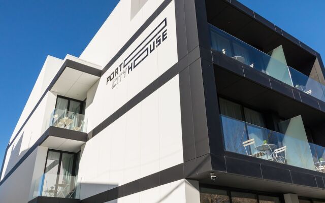 Отель Porto City House Порту вид на фасад