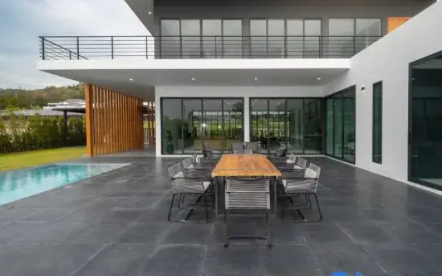 The Stay Huahin 2 - Luxury Private Pool Villa