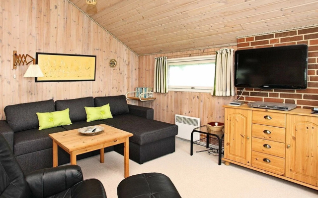 Spacious Holiday Home With Barbecue in Vinderup