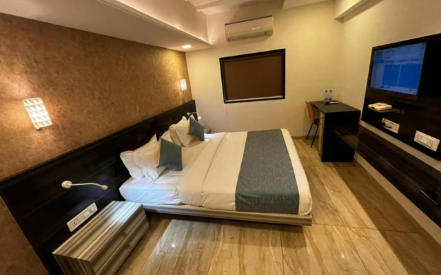 Click Hotel By Suba
