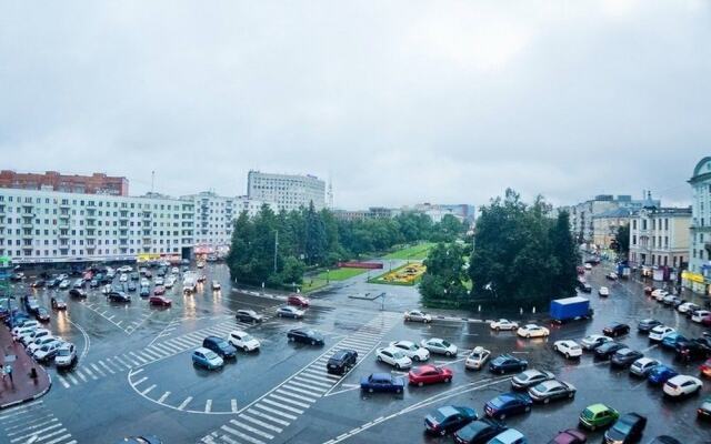 Apartments on Gorkogo square 1 1