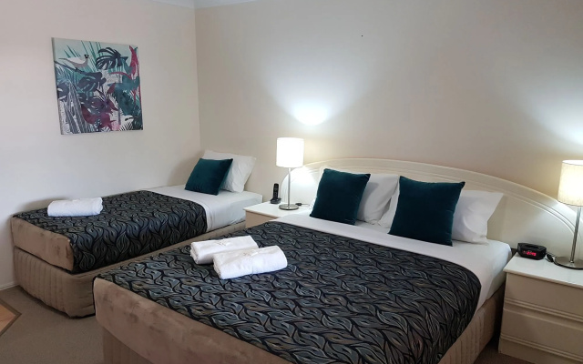 Rockhampton Palms Motor Inn