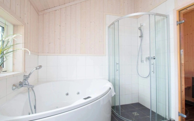4 Star Holiday Home in Grossenbrode