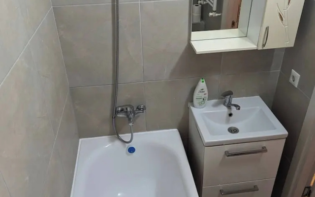 Charming Chișinău Apartment With Gas Heating & Hot Tub