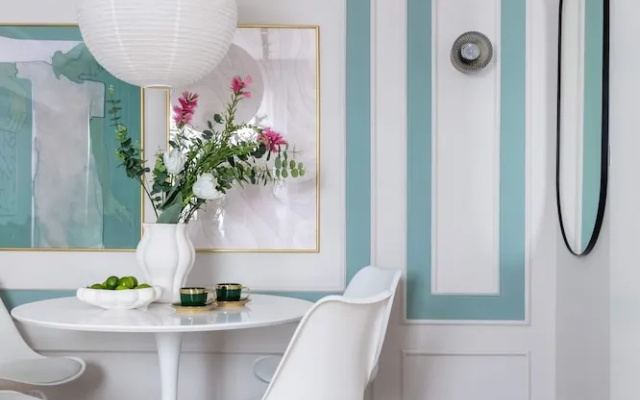 Sublime Minty Green 1BR on the Park