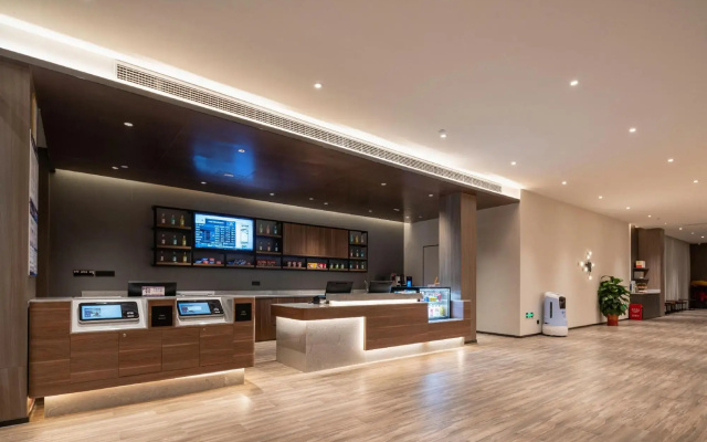 HanTing Hotel (Huangshi Yangxin High-Speed Railway Station)