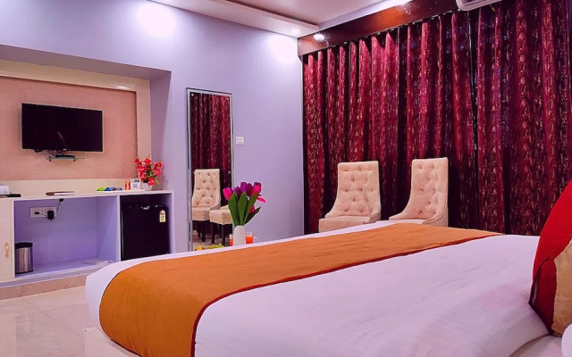 Hotel Aradhna Inn by ShriGo Hotels