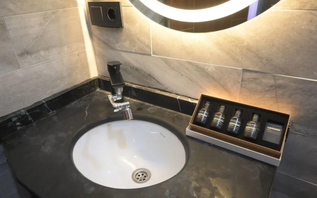 Isle Otel