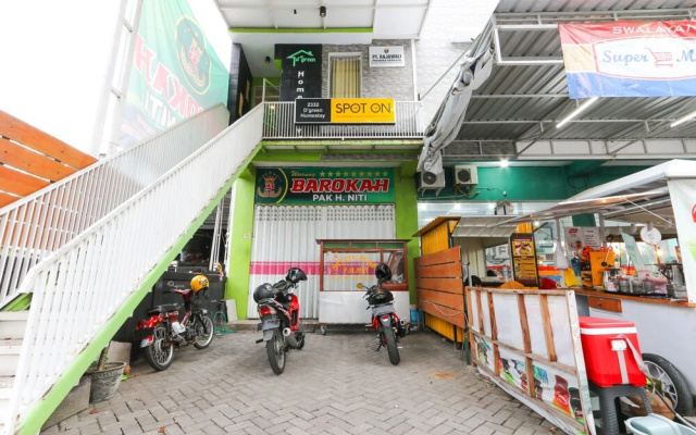D'green Homestay by OYO Rooms